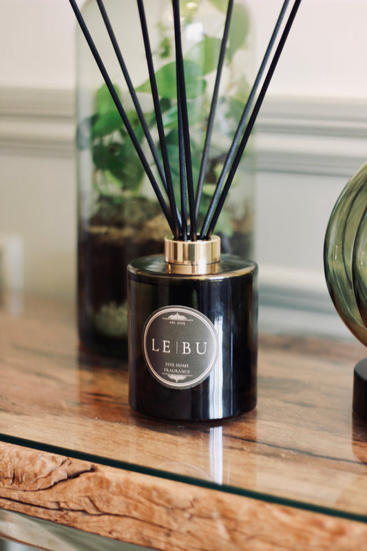 LE | BU 500ml reed diffuser in green glass vessel for luxury home fragrance
