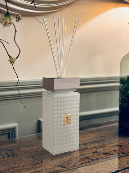 Spa Diffuser – 500ml styled view – Leya Buster Interiors