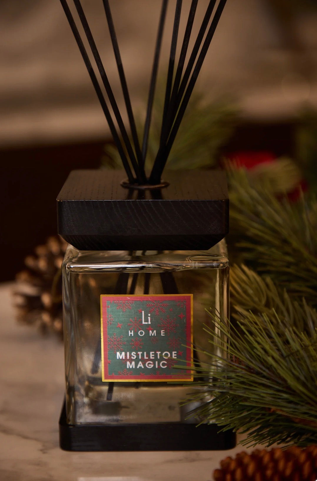 Mistletoe Magic Luxury Reed Diffuser | 500ml