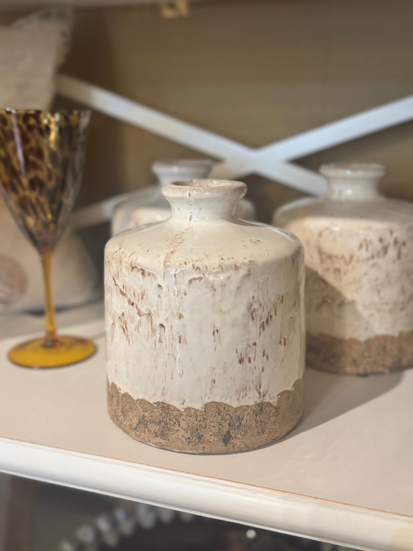 Aged Cream Terracotta Vase with Dark Brown Base detail – Leya Buster Interiors