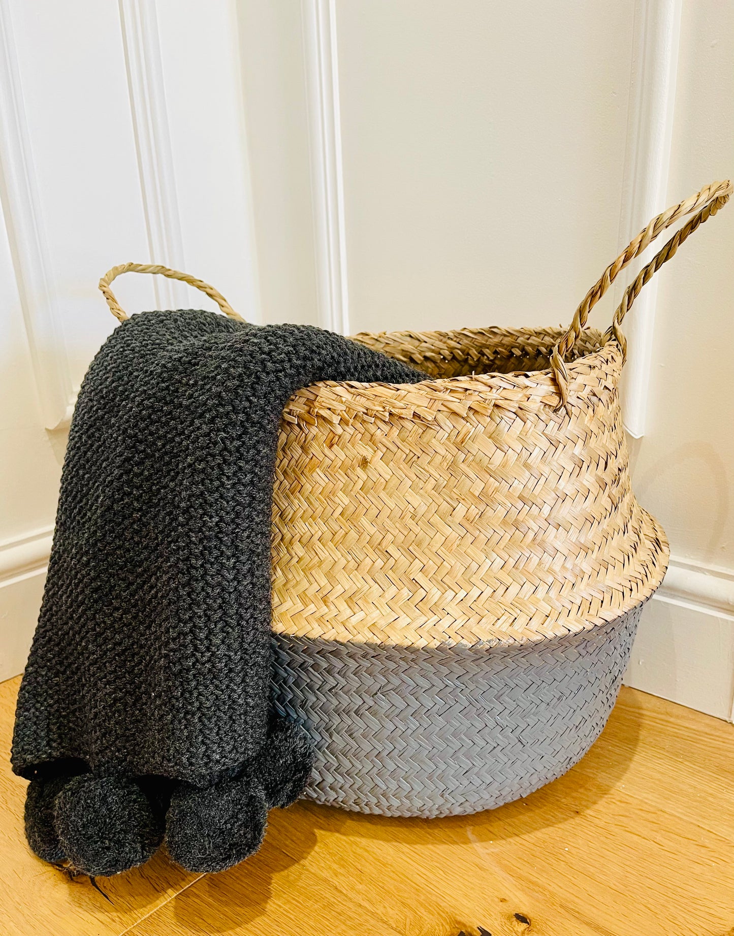 Grey Dip Seagrass Basket