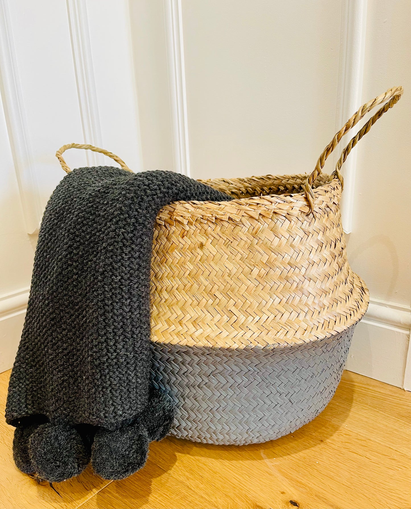 Grey Dip Seagrass Basket